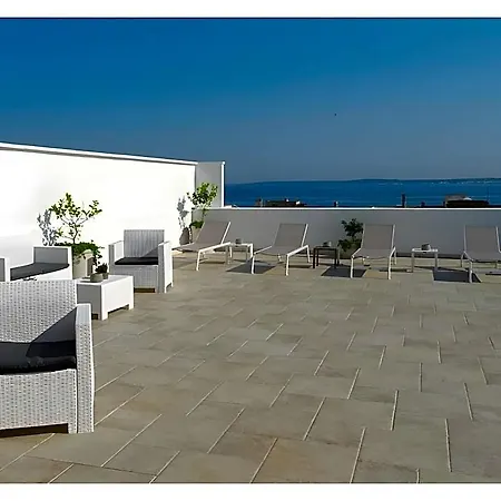 Hotel Faro Bianco 5*
